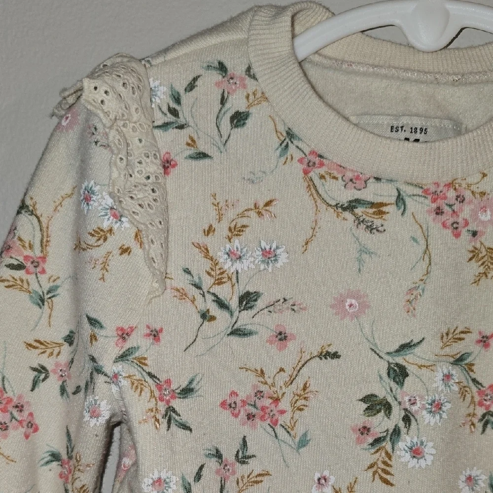OshKosh B'gosh Floral Cream Sweatshirt LOT P